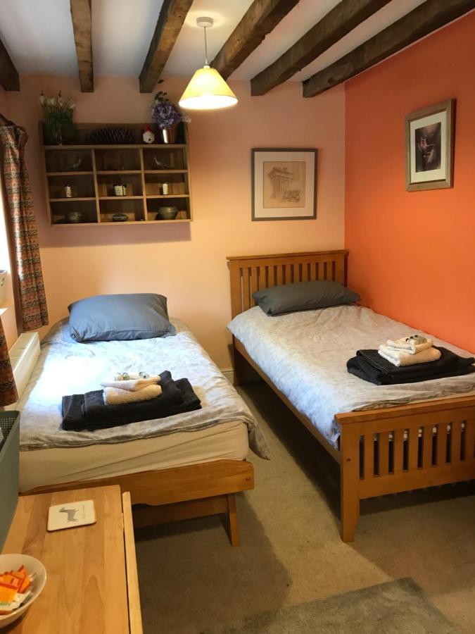 Woodmill Farm * Alvington